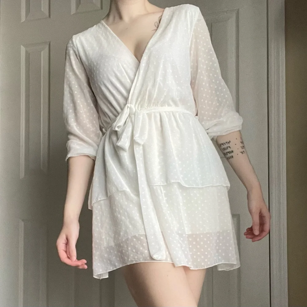 Elegant White Faux Wrap Dress - Picture 2 of 4